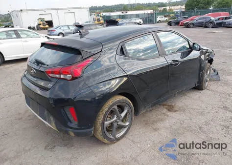 2019 Hyundai Veloster 2.0 z USA, uszkodzony, nr VIN KMHTG6AF1KU013510